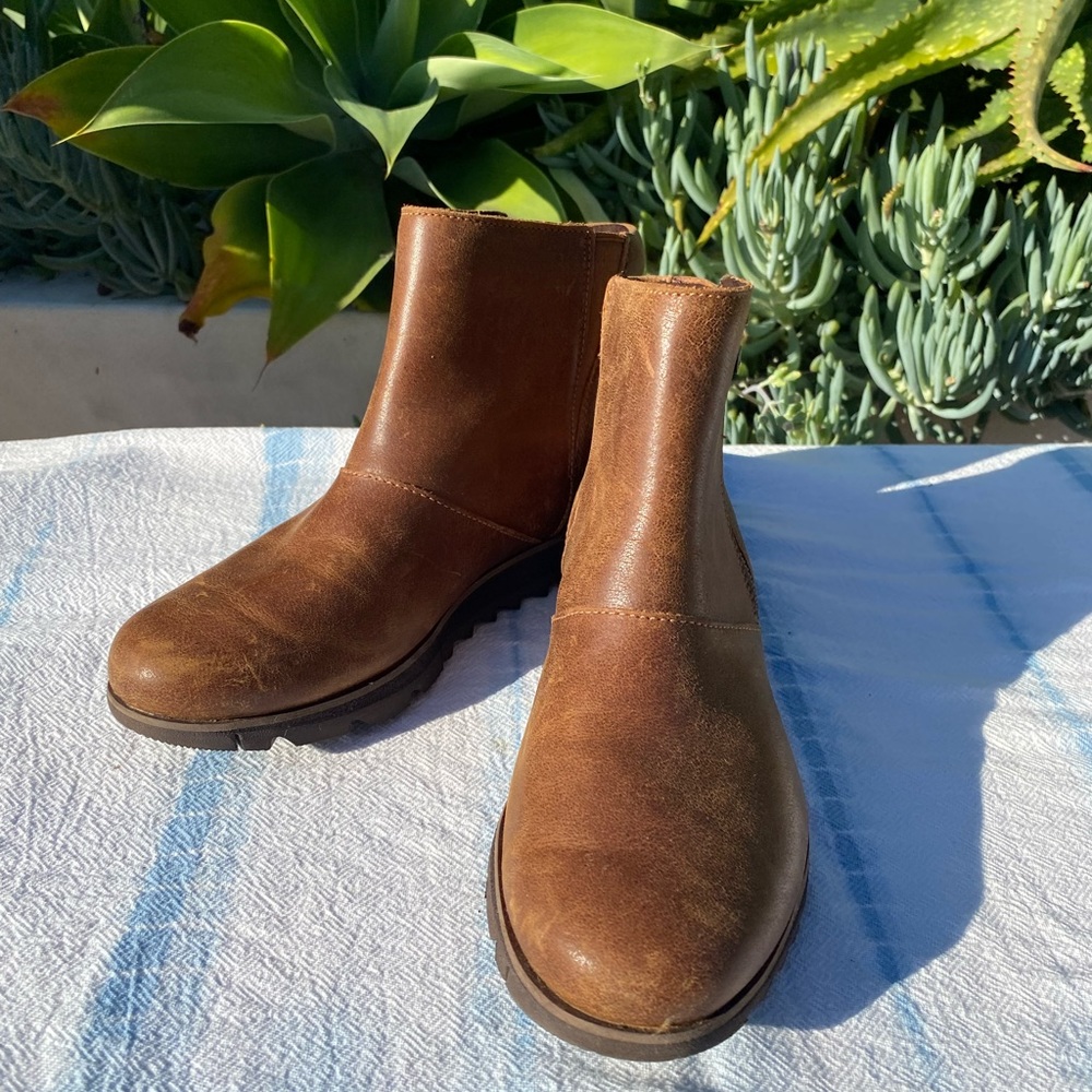 SOREL Harlow Ankle Leather Brown Zip Booties
